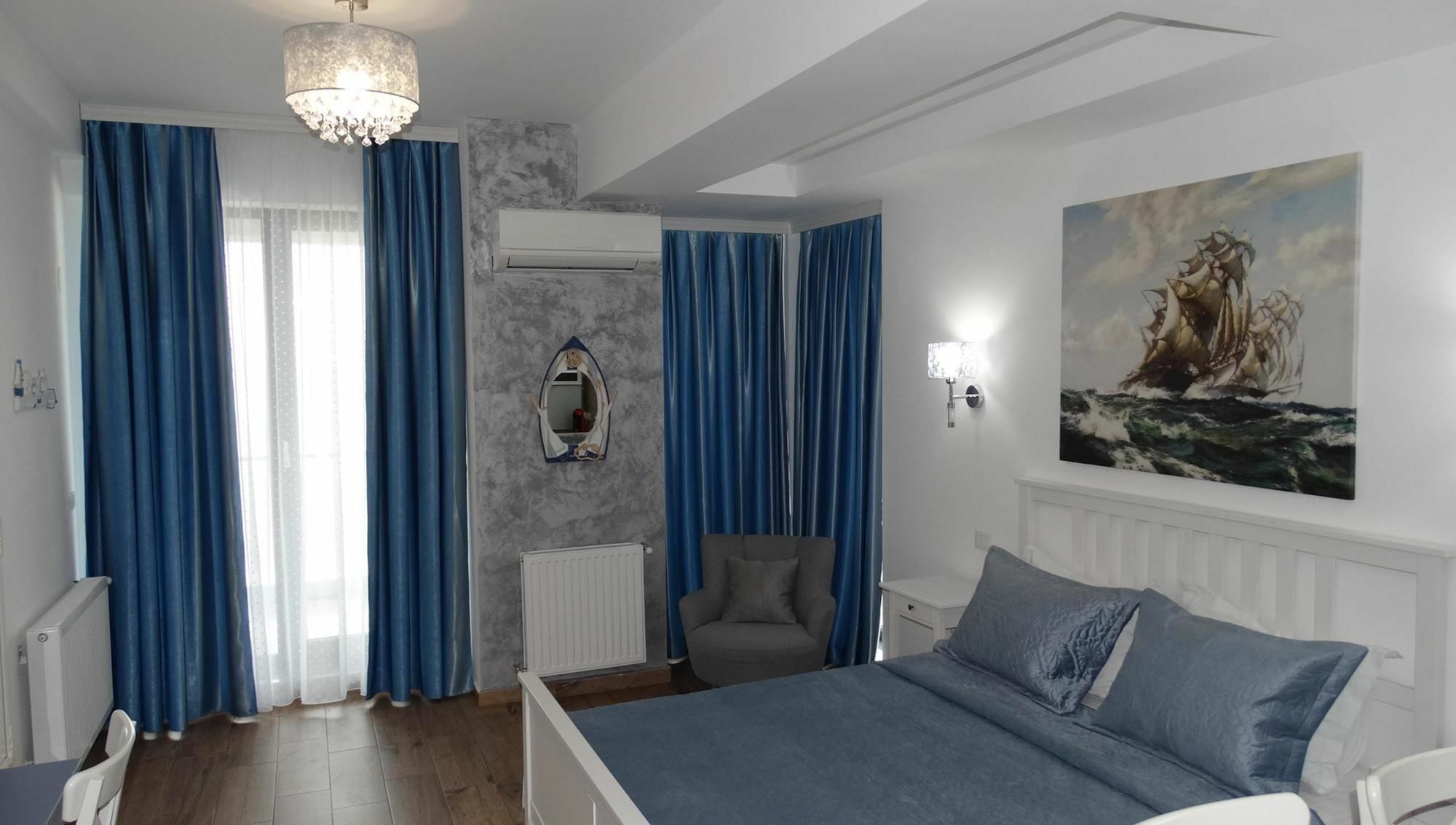 Bluemarina Apartamente 마마이아 외부 사진