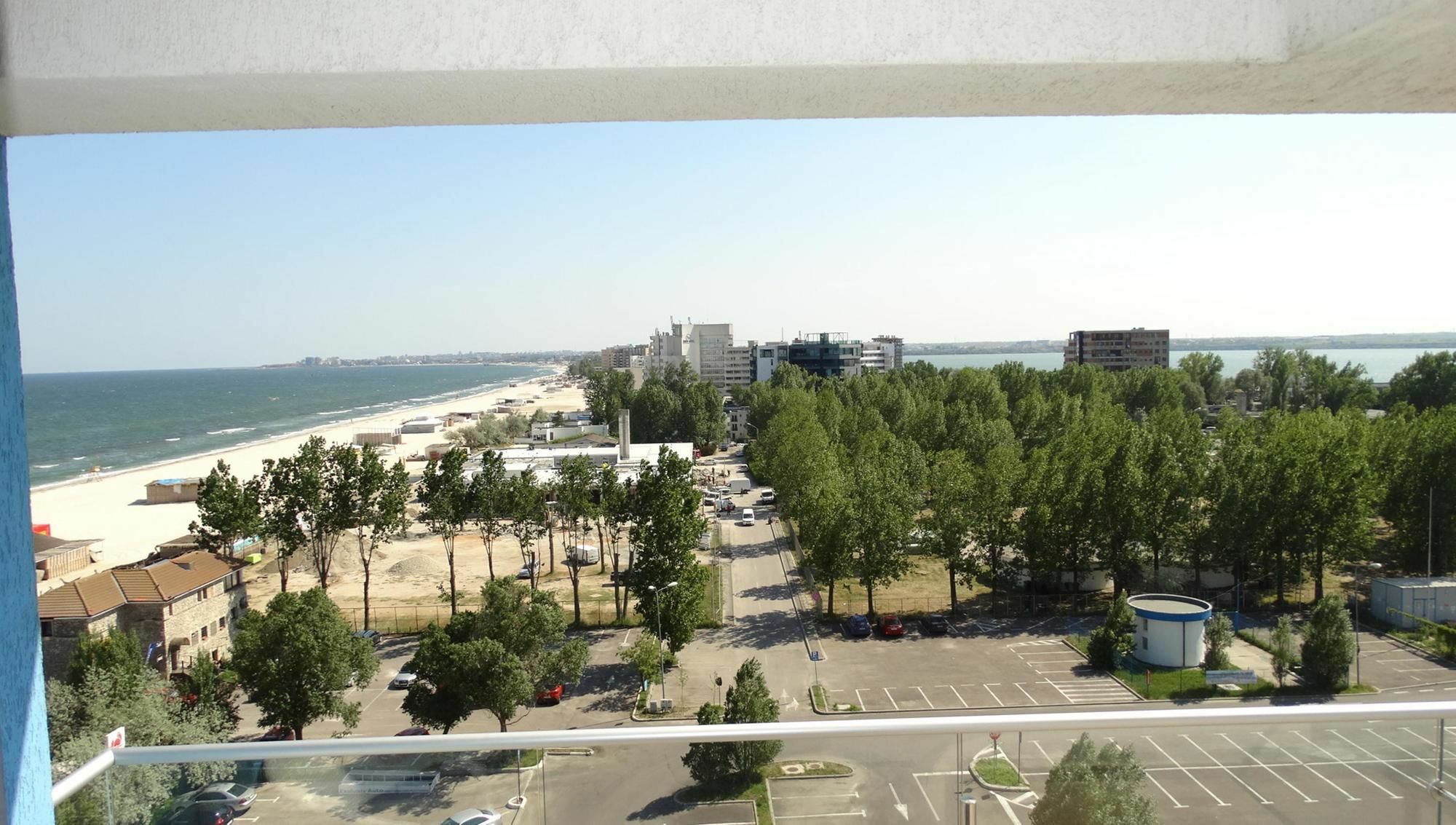Bluemarina Apartamente 마마이아 외부 사진