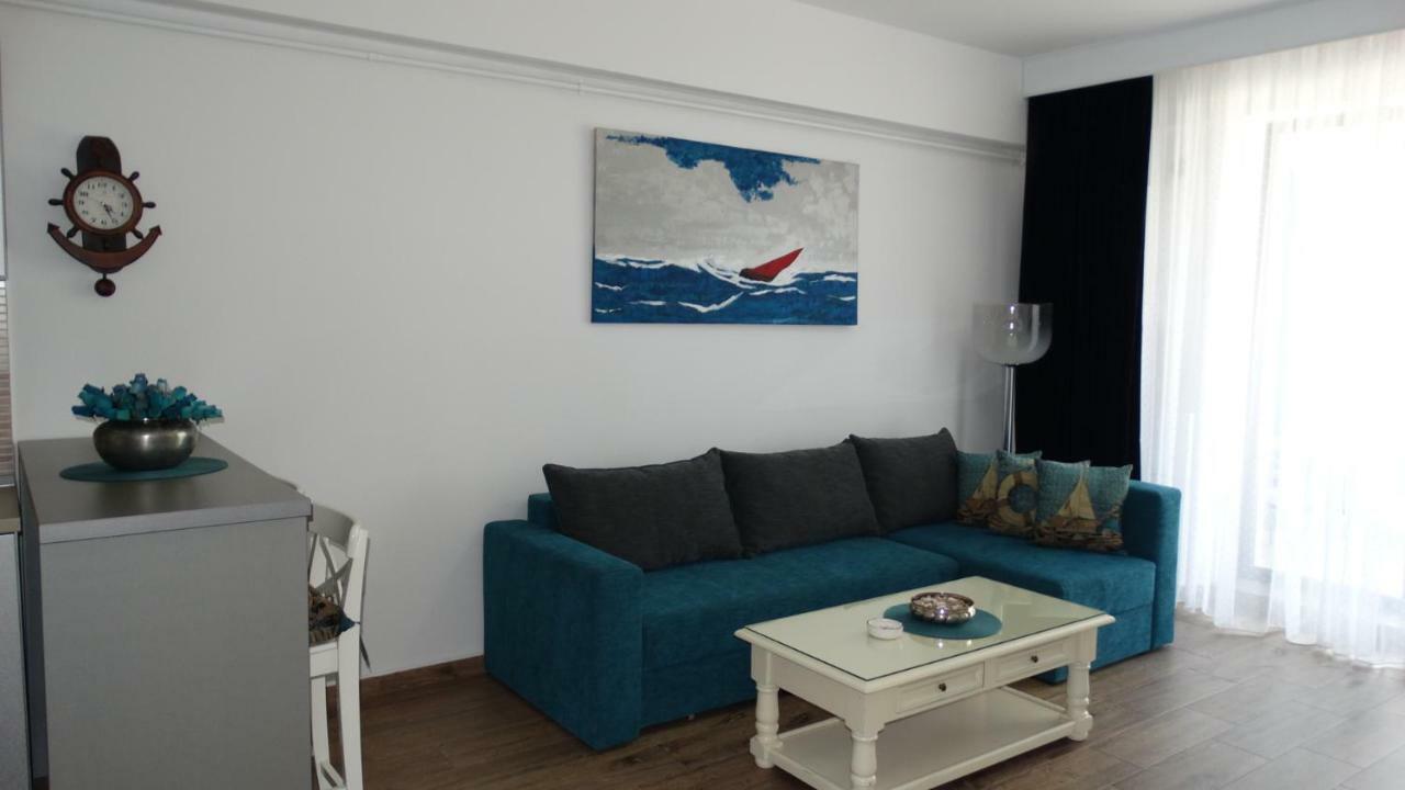 Bluemarina Apartamente 마마이아 외부 사진